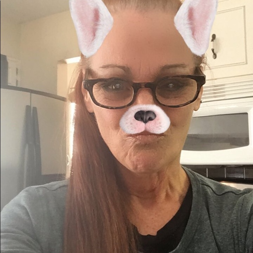 Meet your Posher, Shari